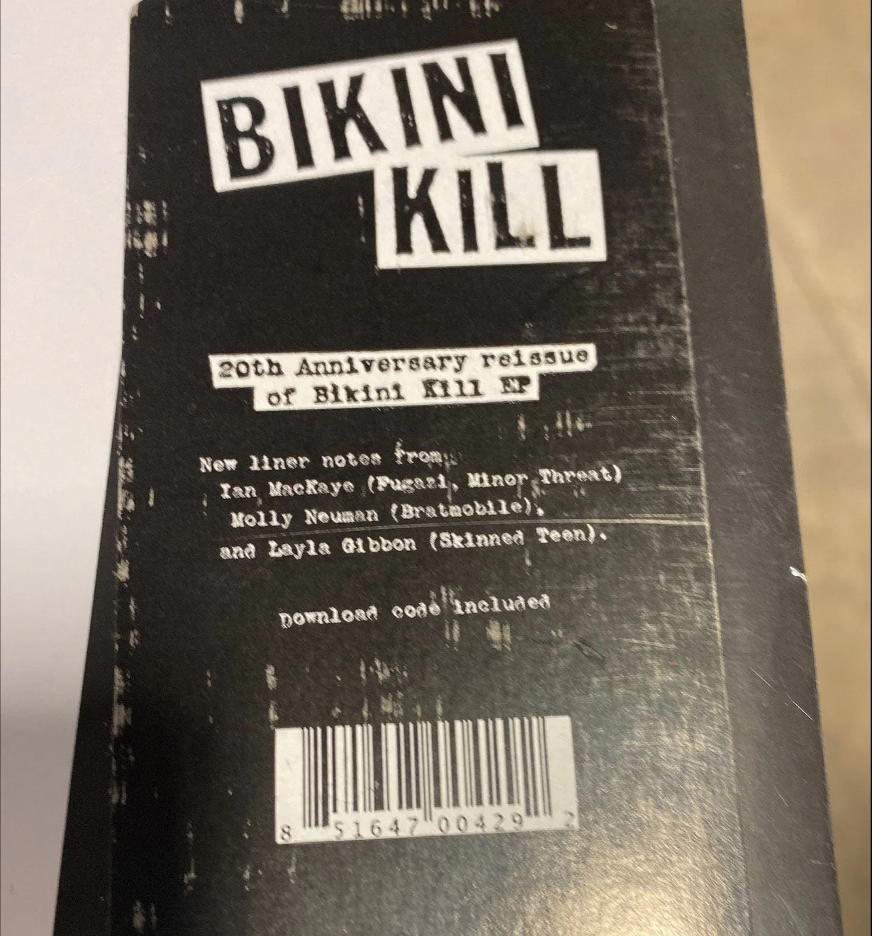 BIKINI KILL 'BIKINI KILL' 12" 20TH ANNIVERSARY EDITION EP - Image 2