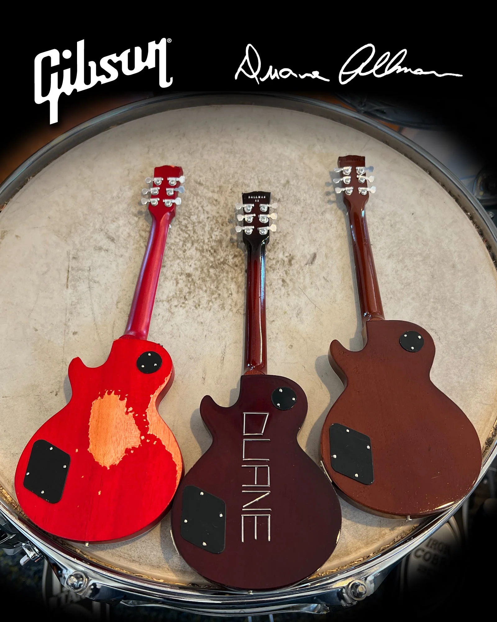 DUANE ALLMAN SET OF 3 GIBSON LES PAUL SIGNATURE MINI GUITAR MODELS - Image 2