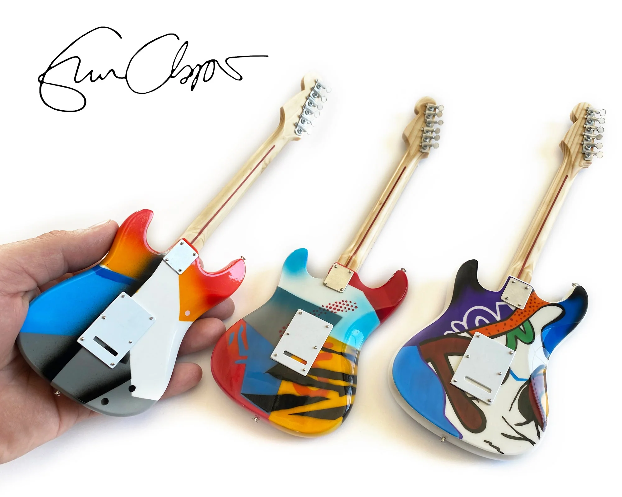 ERIC CLAPTON CRASH SET OF 3 MINI GUITAR REPLICAS - OFFICIALLY LICENSED FENDER® COLLECTION - Image 2