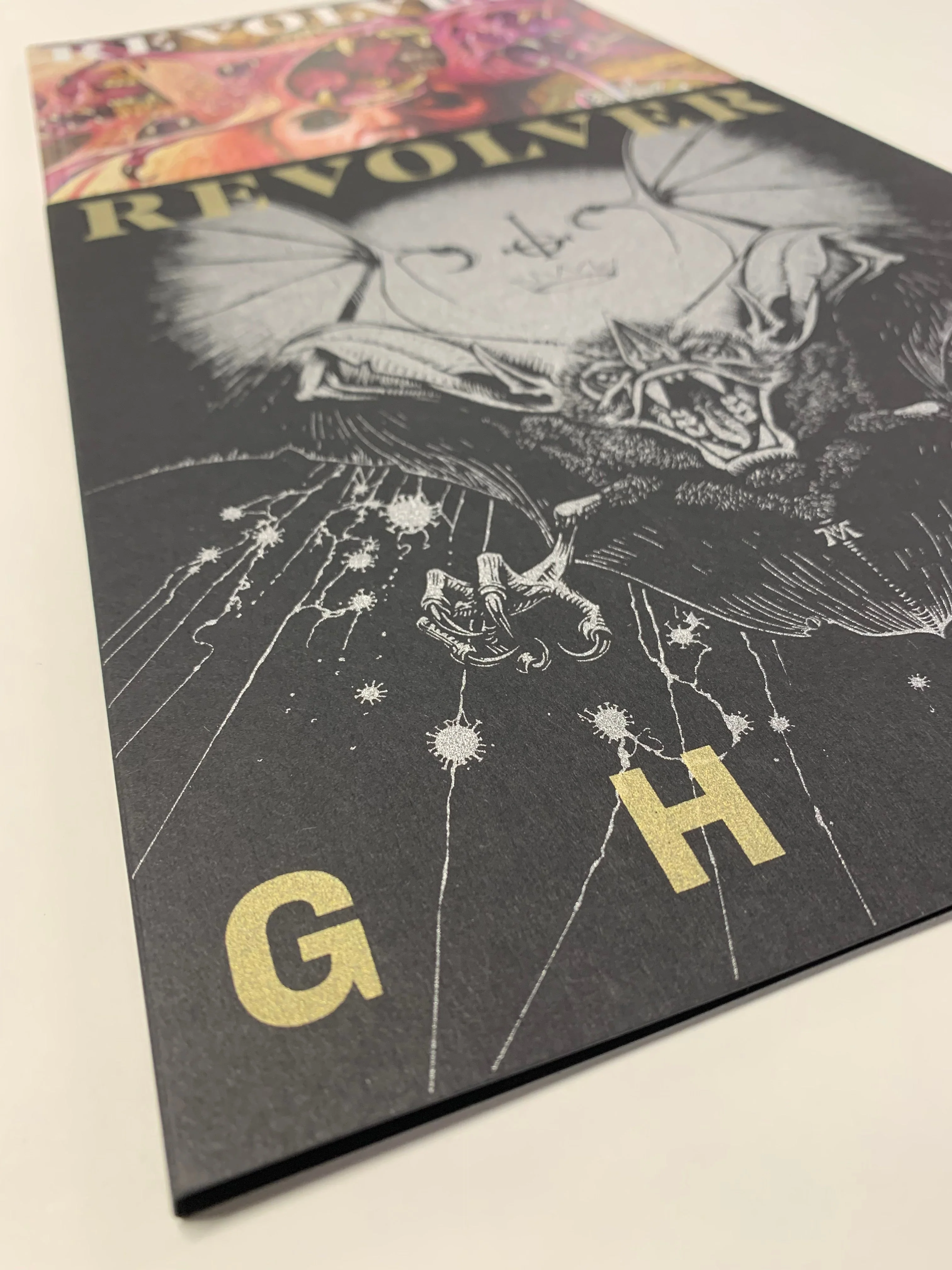 GHOST LIMITED EDITION SCREEN PRINTED SLIPCASE AND COVER BY MARALD VAN HAASTEREN – ONLY 500 AVAILABLE - Image 2