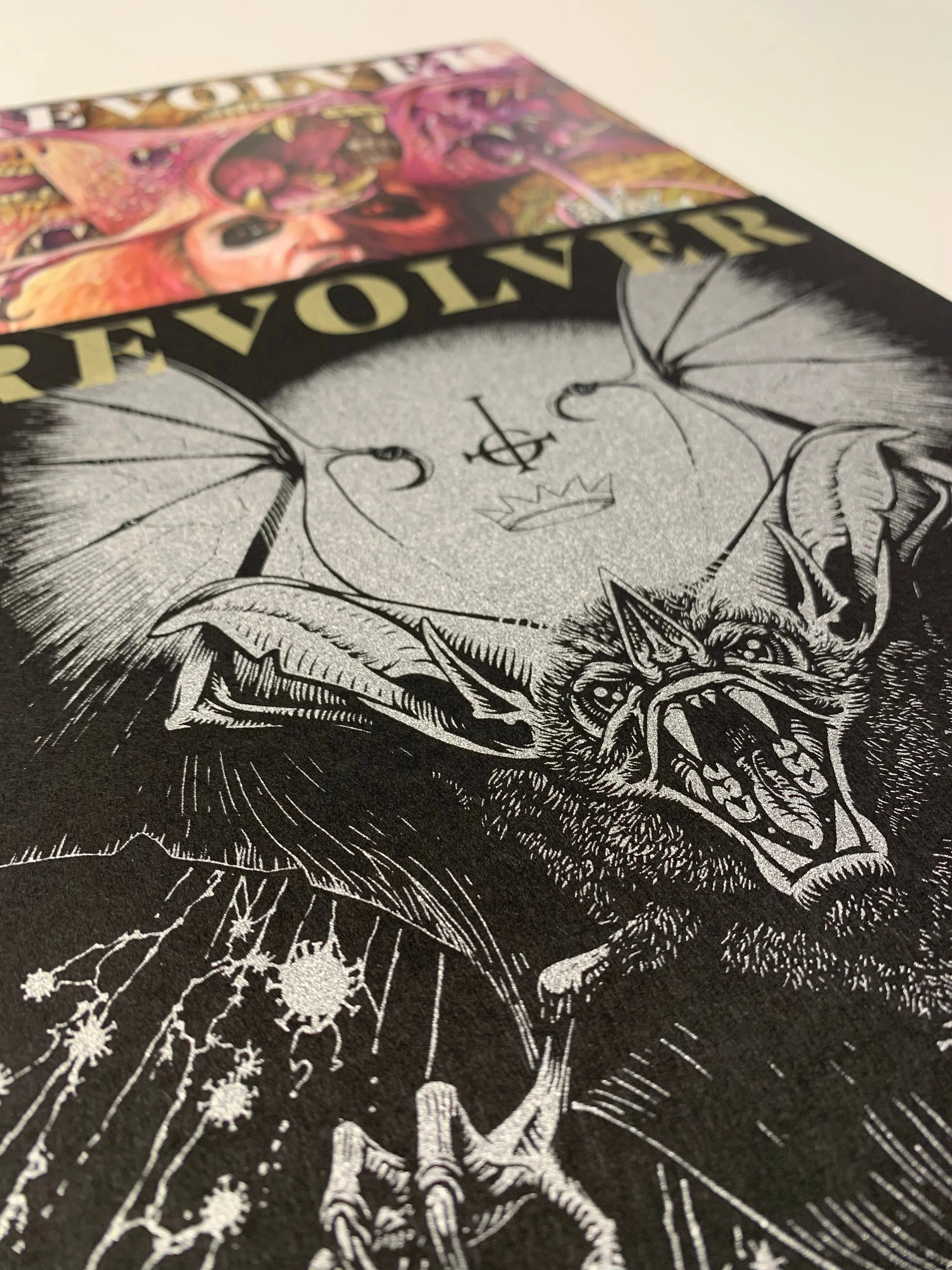 GHOST LIMITED EDITION SCREEN PRINTED SLIPCASE AND COVER BY MARALD VAN HAASTEREN – ONLY 500 AVAILABLE - Image 3