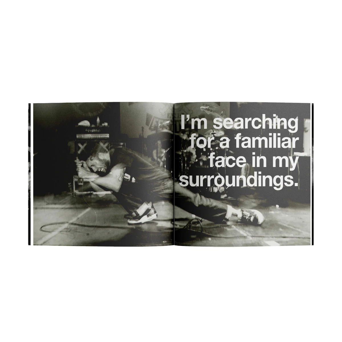 GLASSJAW ‘THE DELUXE PLAYABLE COLLECTION’ (GOLD VINYL + HARDCOVER BOOK) - Image 6