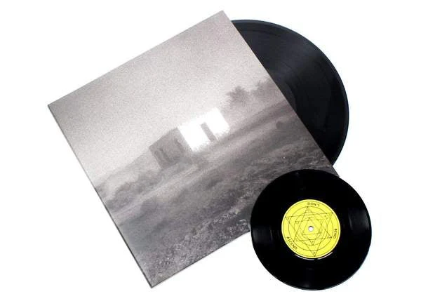GODSPEED YOU! BLACK EMPEROR 'ALLELUJAH! DON'T BEND! ASCEND!' LP + 7" EP - Image 2