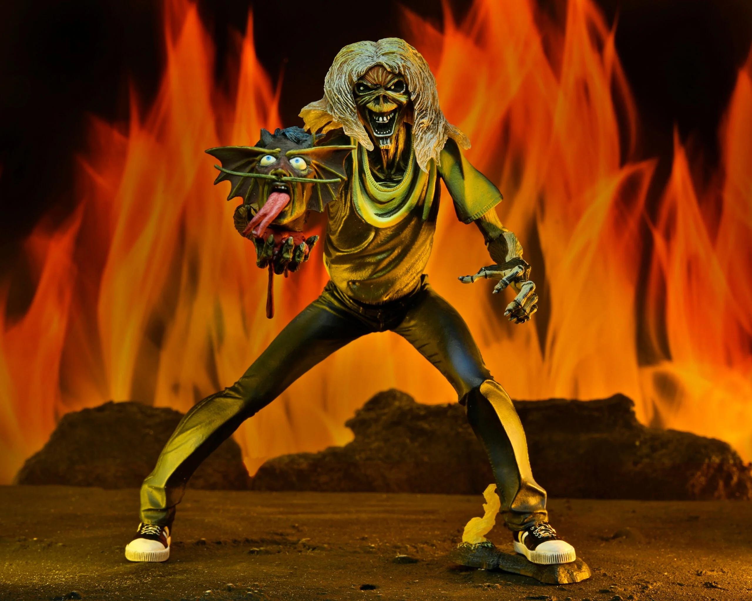 IRON MAIDEN - ULTIMATE NUMBER OF THE BEAST EDDIE 40TH ANNIVERSARY - 7" NECA CLOTHED FIGURE - Image 2