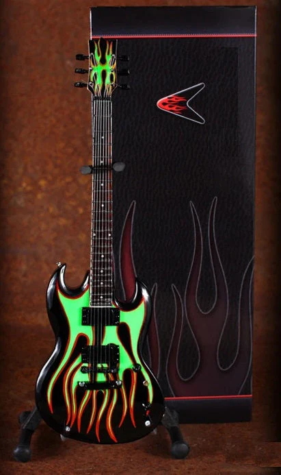 METALLICA - JAMES HETFIELD - SIGNATURE GRYNCH MINI GUITAR - Image 2