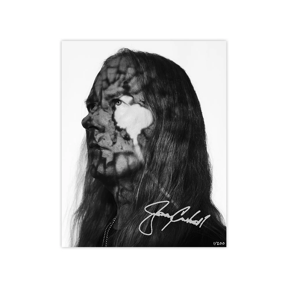 JERRY CANTRELL X REVOLVER BUNDLE - REVOLVER FALL 2024 ISSUE IN NUMBERED SLIPCASE W/ SIGNED 8"X10" & ‘I WANT BLOOD’ 2LP - EXCLUSIVE - LTD. 500 - CLEAR/RED/WHITE/SPLATTER - Image 3