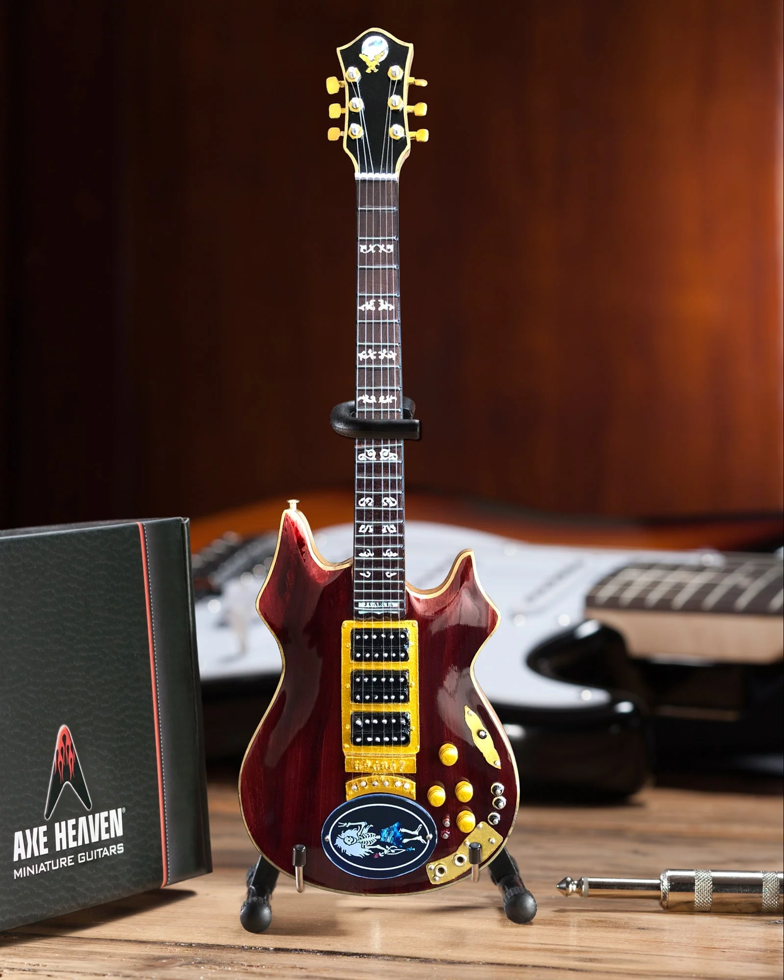 JERRY GARCIA™ ROSEBUD™ TRIBUTE MINI GUITAR REPLICA - OFFICIALLY LICENSED - Image 3