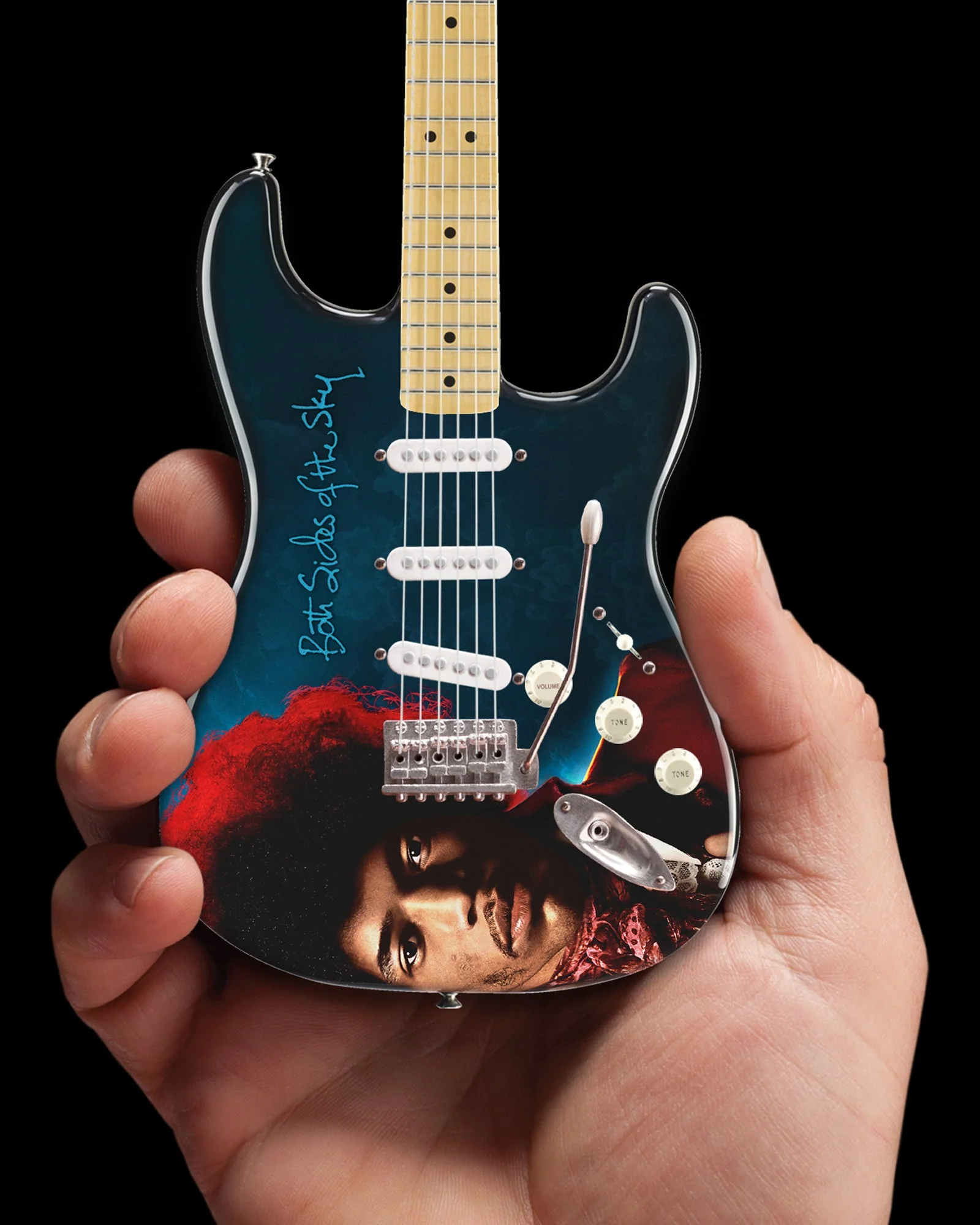 JIMI HENDRIX BOTH SIDES OF THE SKY MINI FENDER™ STRAT™ GUITAR MODEL OFFICIALLY LICENSED - Image 4