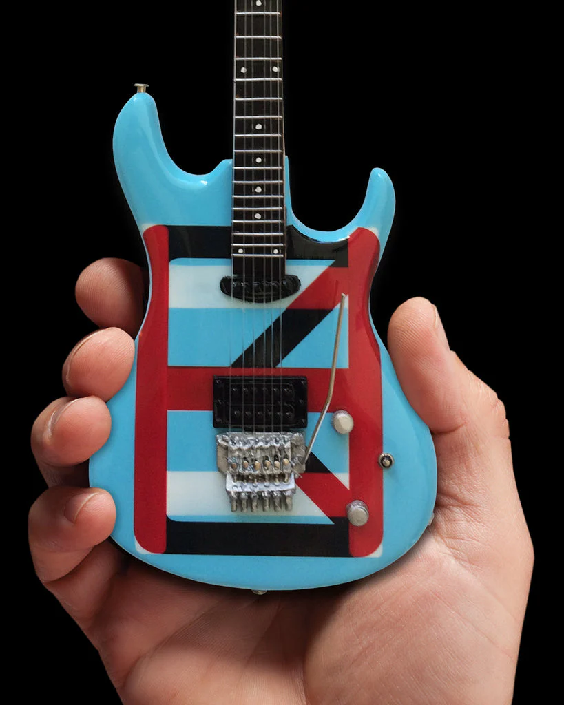 JOE SATRIANI - CHICKENFOOT MINI GUITAR - Image 2
