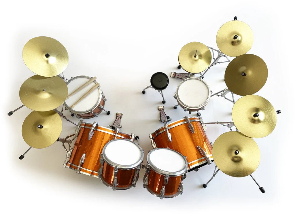 METALLICA - LARS ULRICH - MAGNETIC ORANGE MINI TAMA DRUM KIT - Image 4