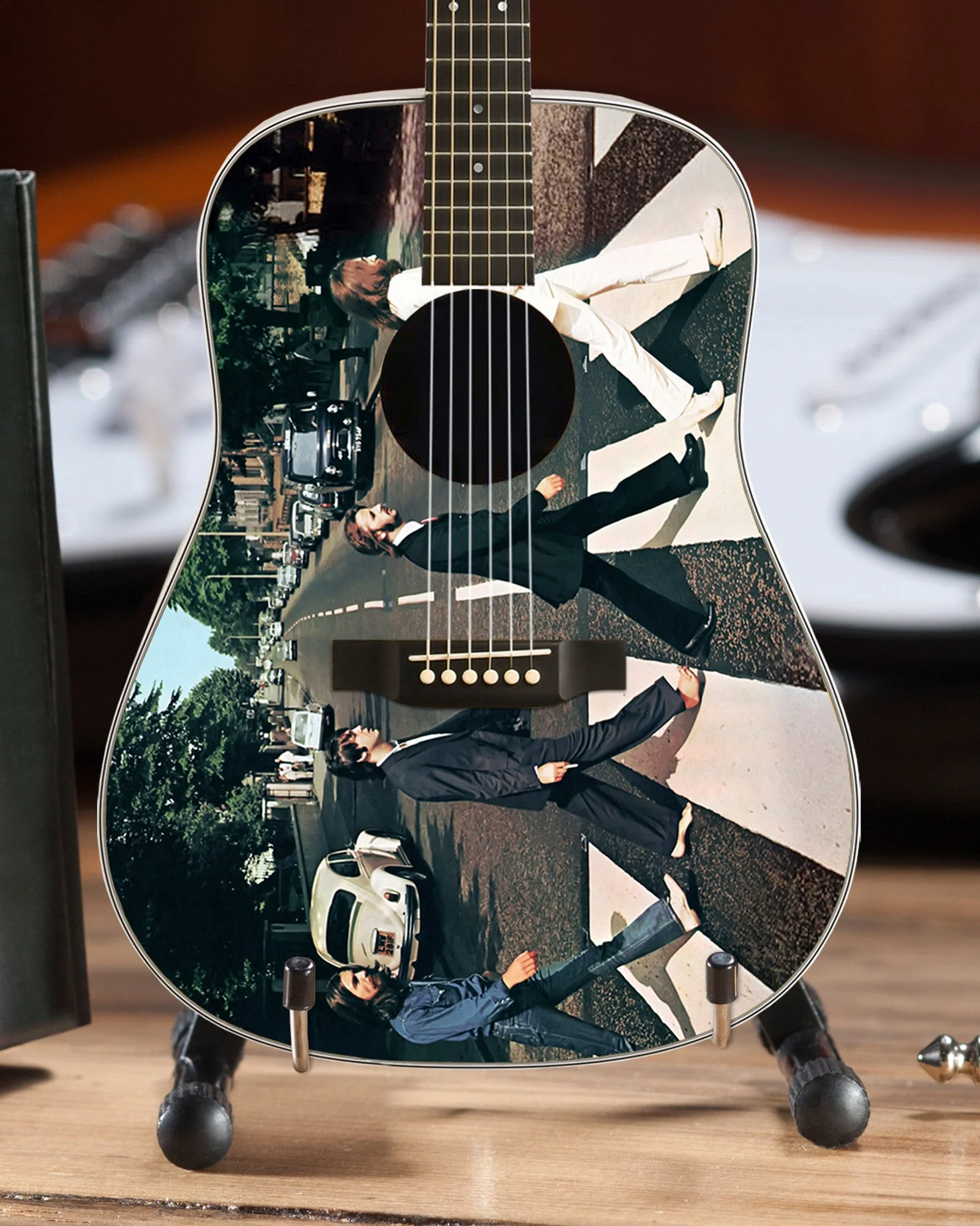LICENSED FAB FOUR - ABBEY ROAD TRIBUTE MINI ACOUSTIC - RADIO DAYS - Image 2