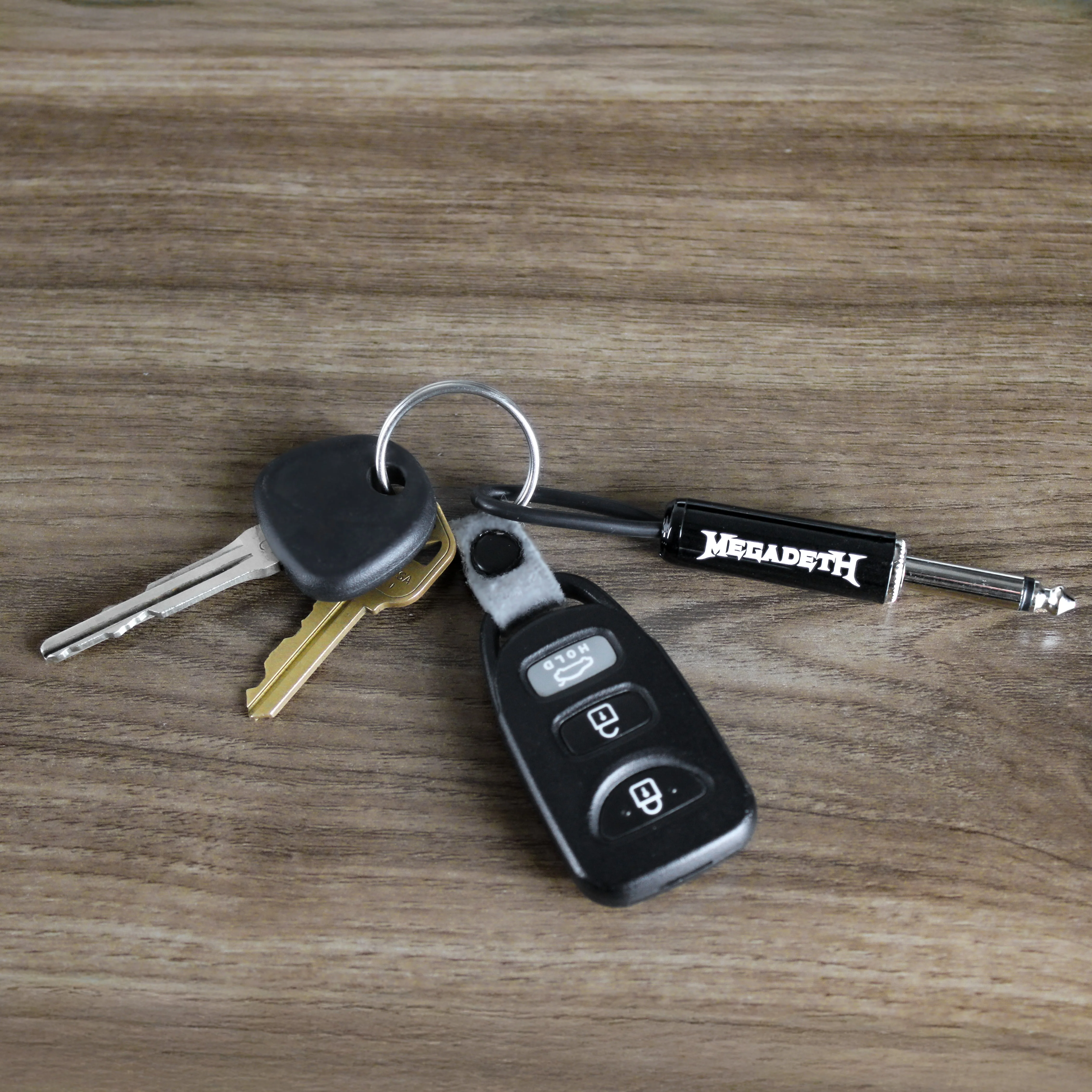 MEGADETH LOGO GUITAR PLUG KEYCHAIN - Image 4