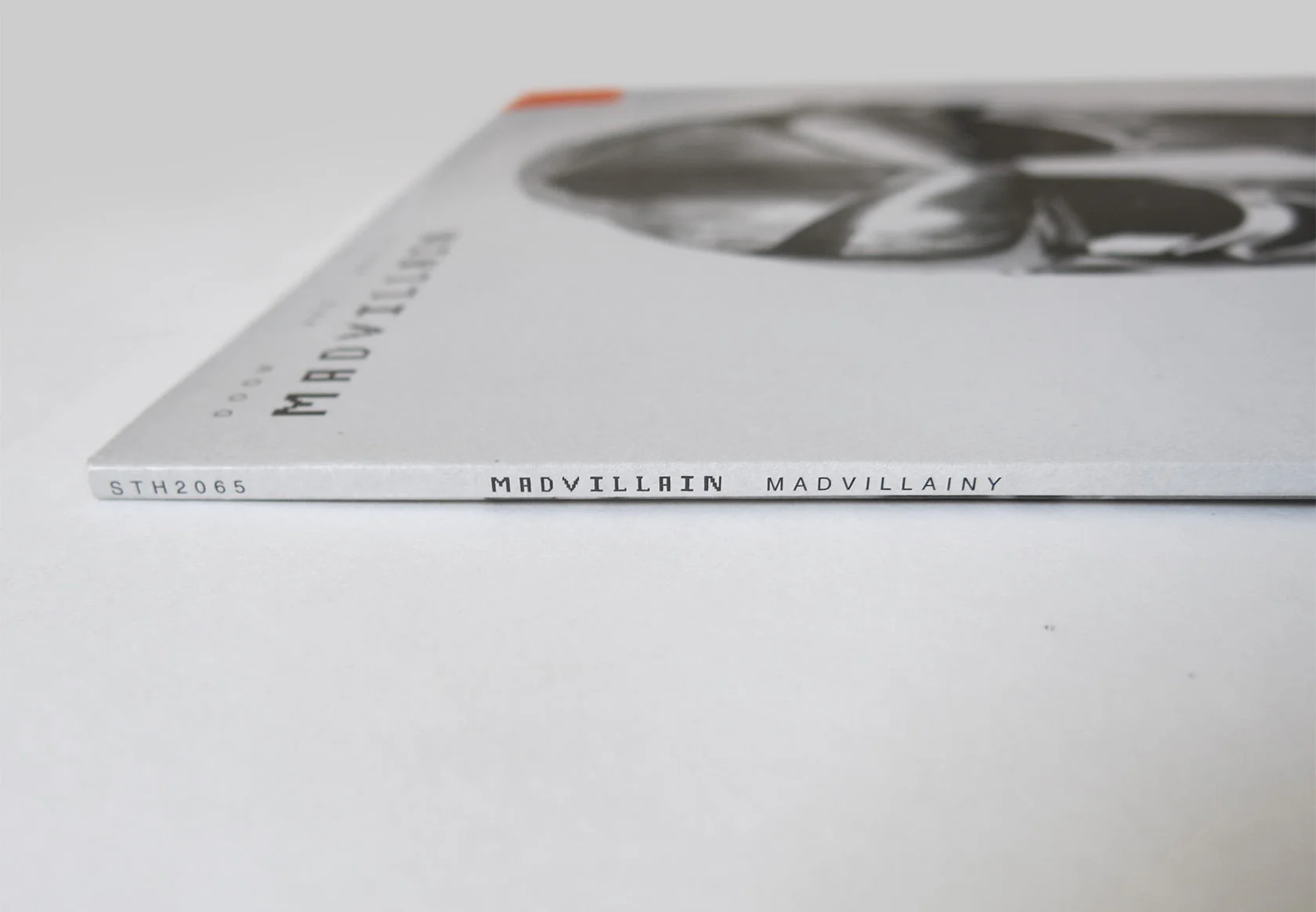 MF DOOM & MADLIB 'MADVILLAINY' 2LP - Image 2