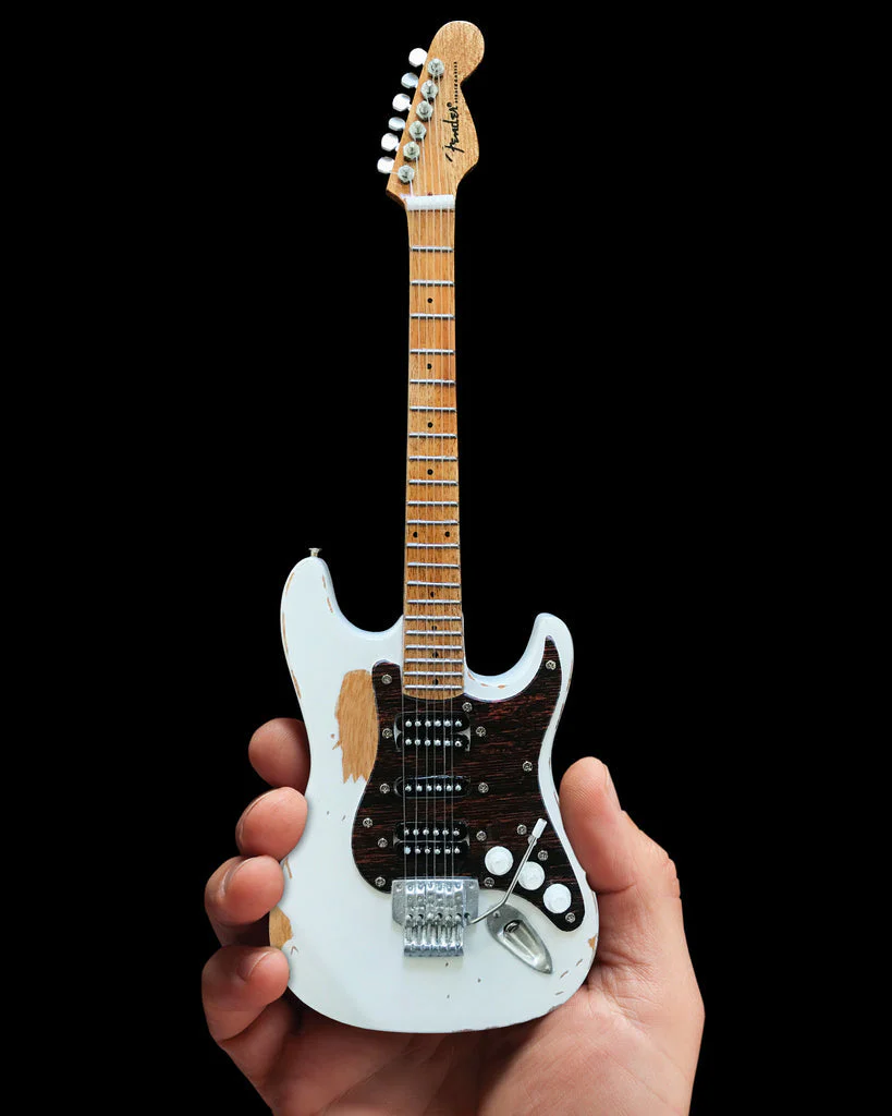 MOTLEY CRUE - MICK MARS - VINTAGE FENDER STRAT MINI GUITAR - Image 3