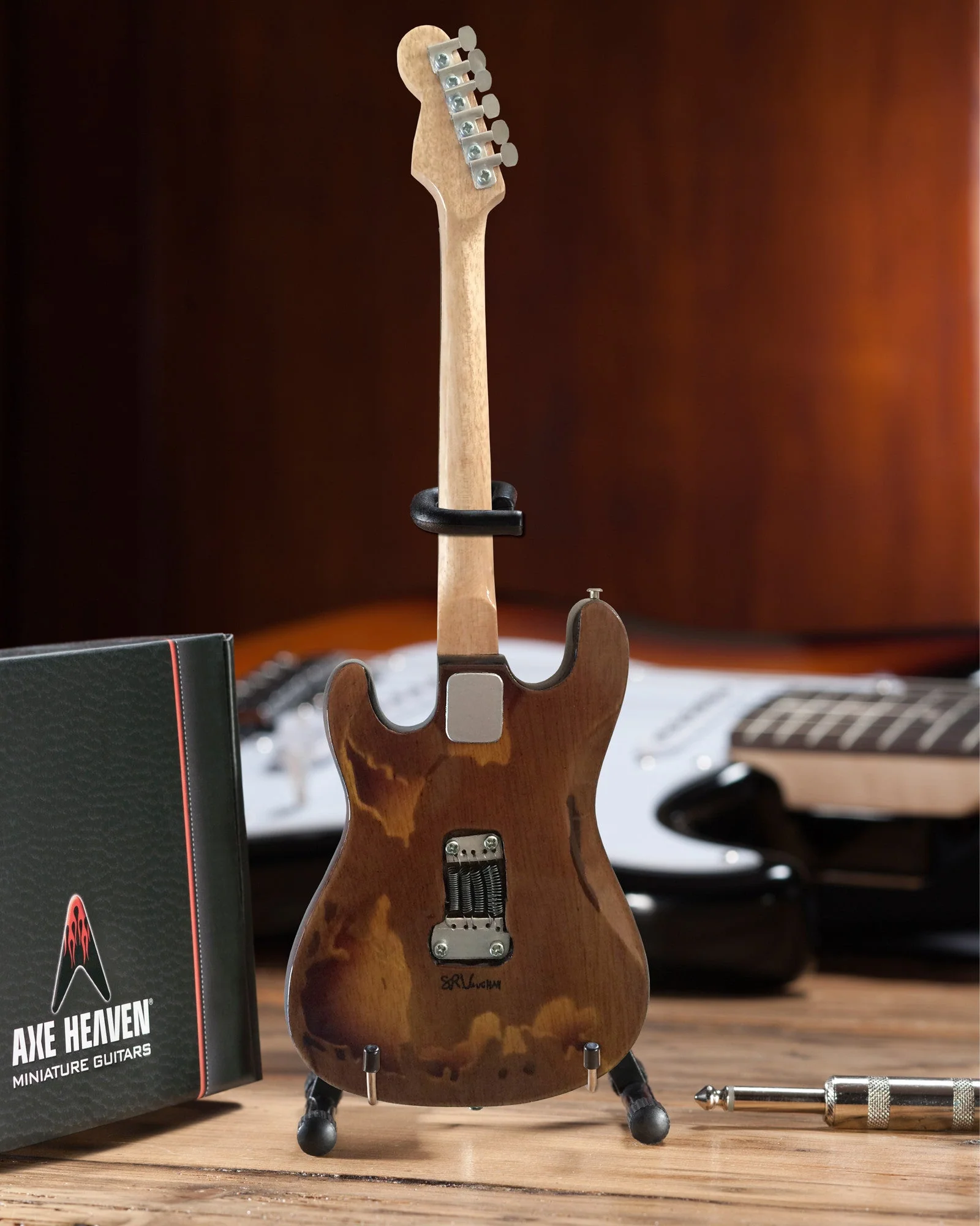 OFFICIAL STEVIE RAY VAUGHAN DISTRESSED SRV CUSTOM MINI FENDER™ STRAT™ GUITAR REPLICA - Image 2