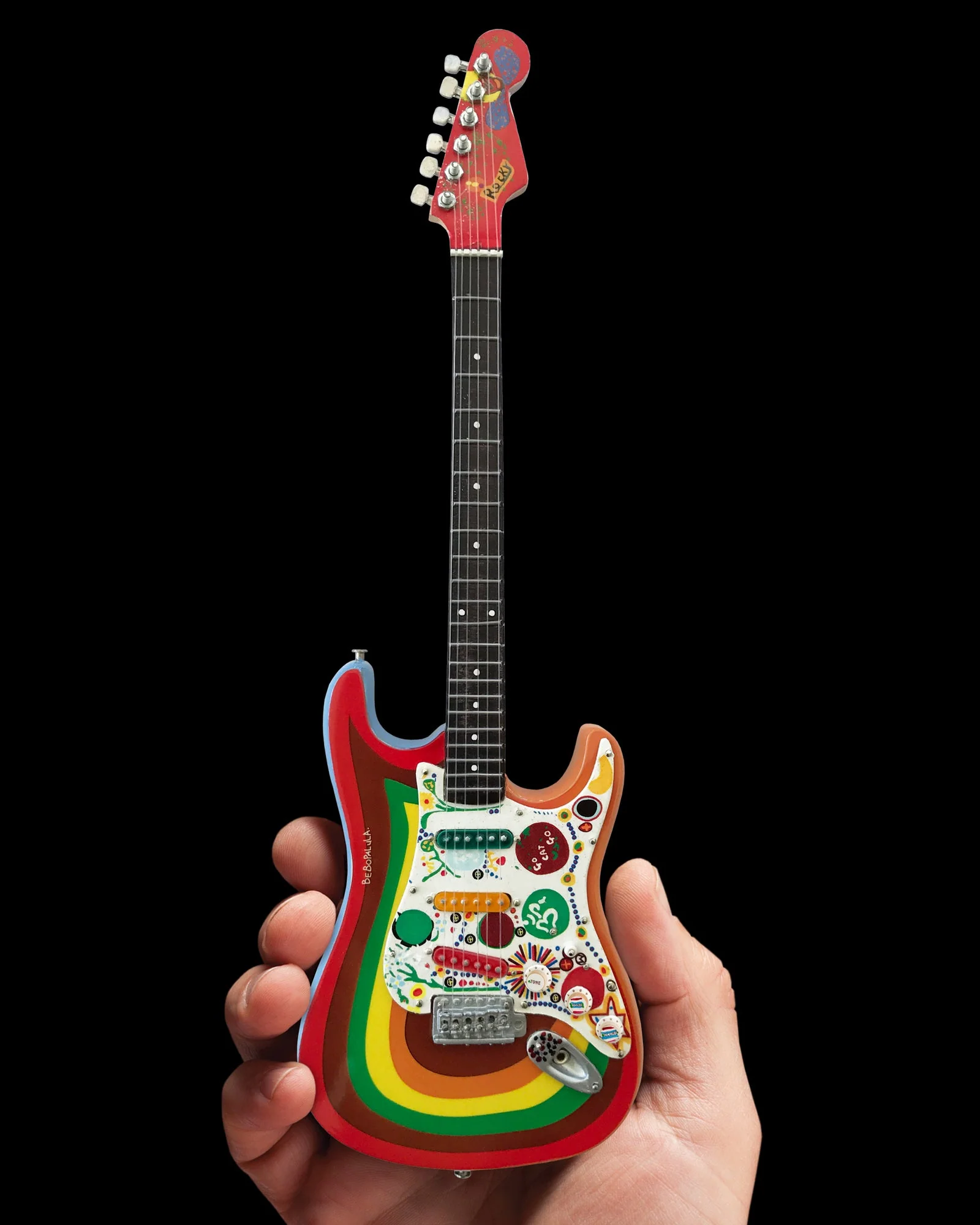 OFFICIALLY LICENSED GEORGE HARRISON FENDER™ STRAT™ ROCKY MINI GUITAR REPLICA - FAB FOUR - Image 4