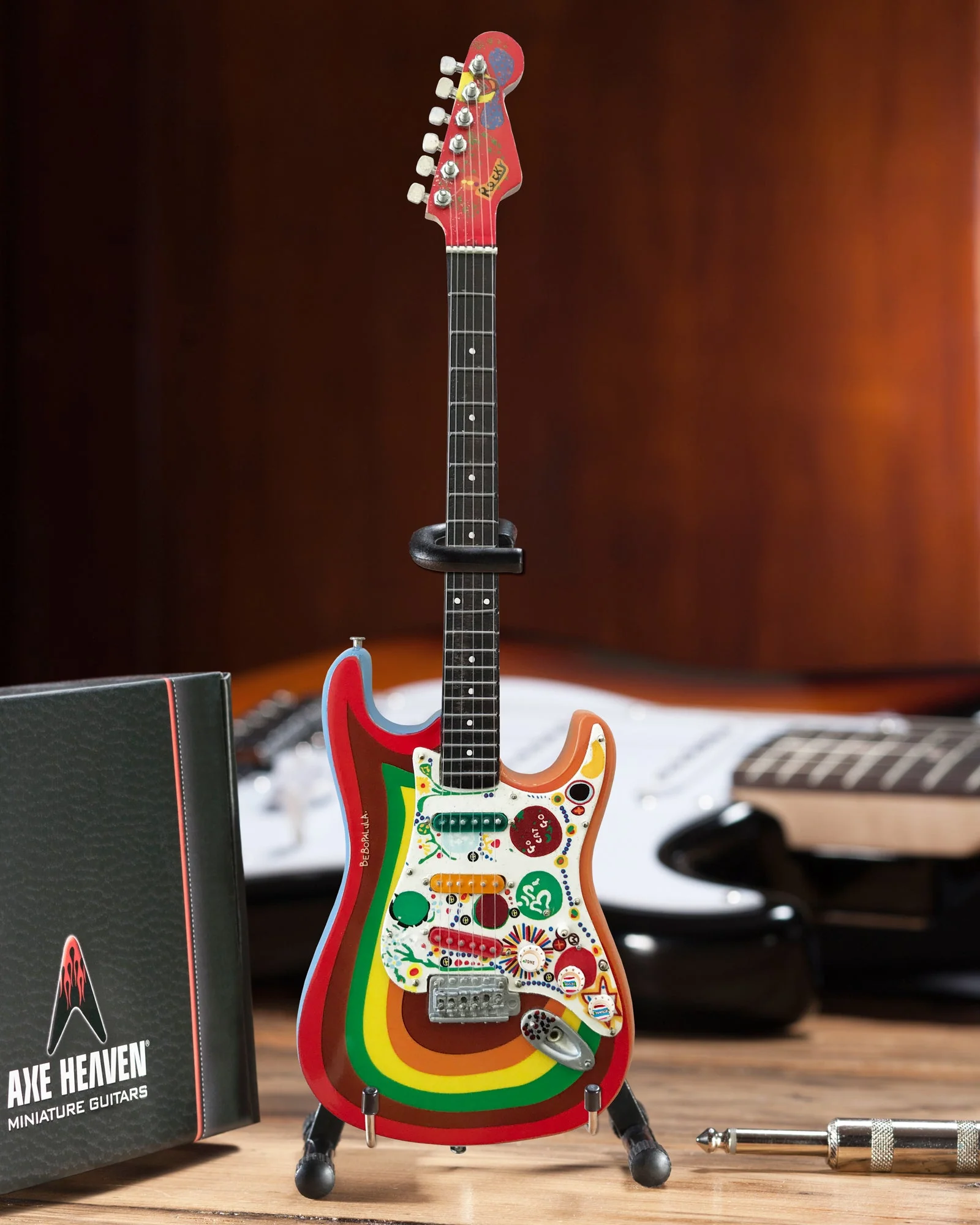 OFFICIALLY LICENSED GEORGE HARRISON FENDER™ STRAT™ ROCKY MINI GUITAR REPLICA - FAB FOUR - Image 6