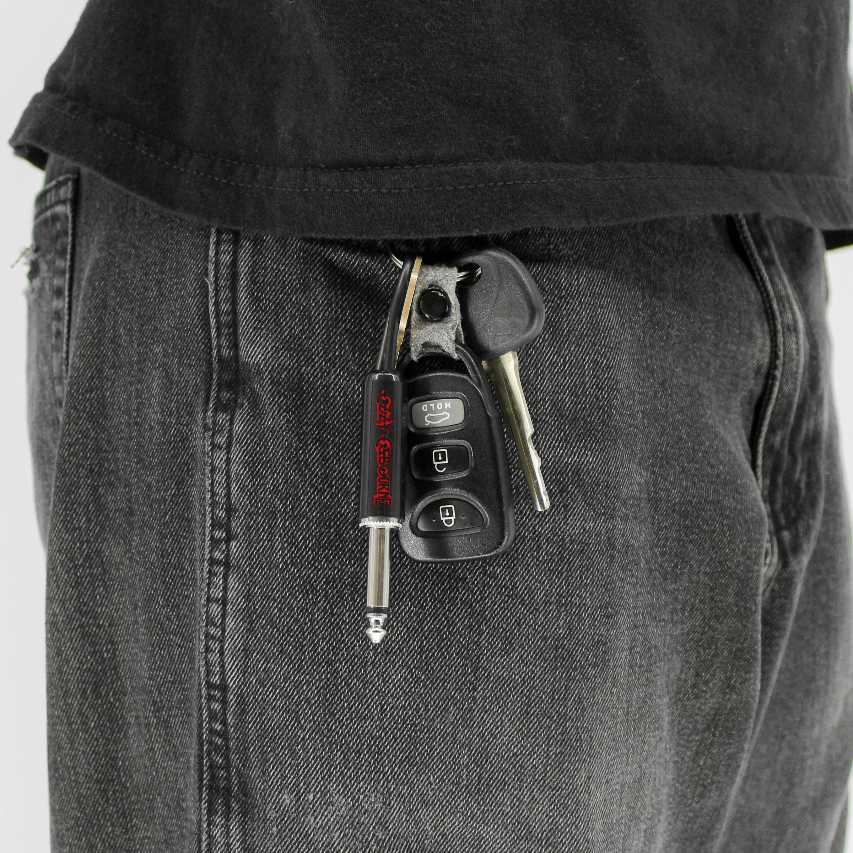 OZZY LOGO GUITAR PLUG KEYCHAIN - Image 4