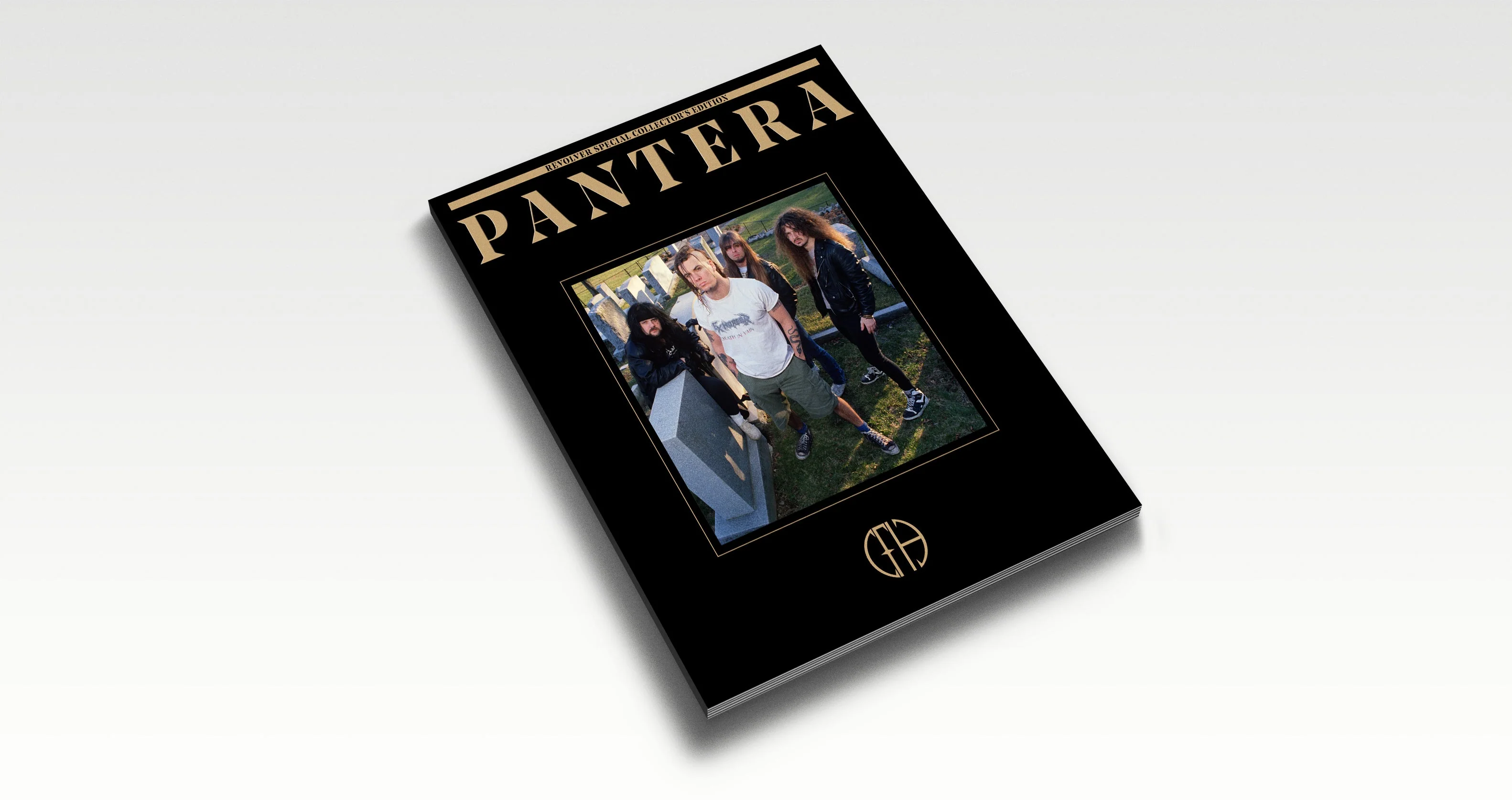 PANTERA: 5 SPECIAL COLLECTOR'S EDITION BOOKS AND SLIPCASE COLLECTOR'S BUNDLE - Image 4