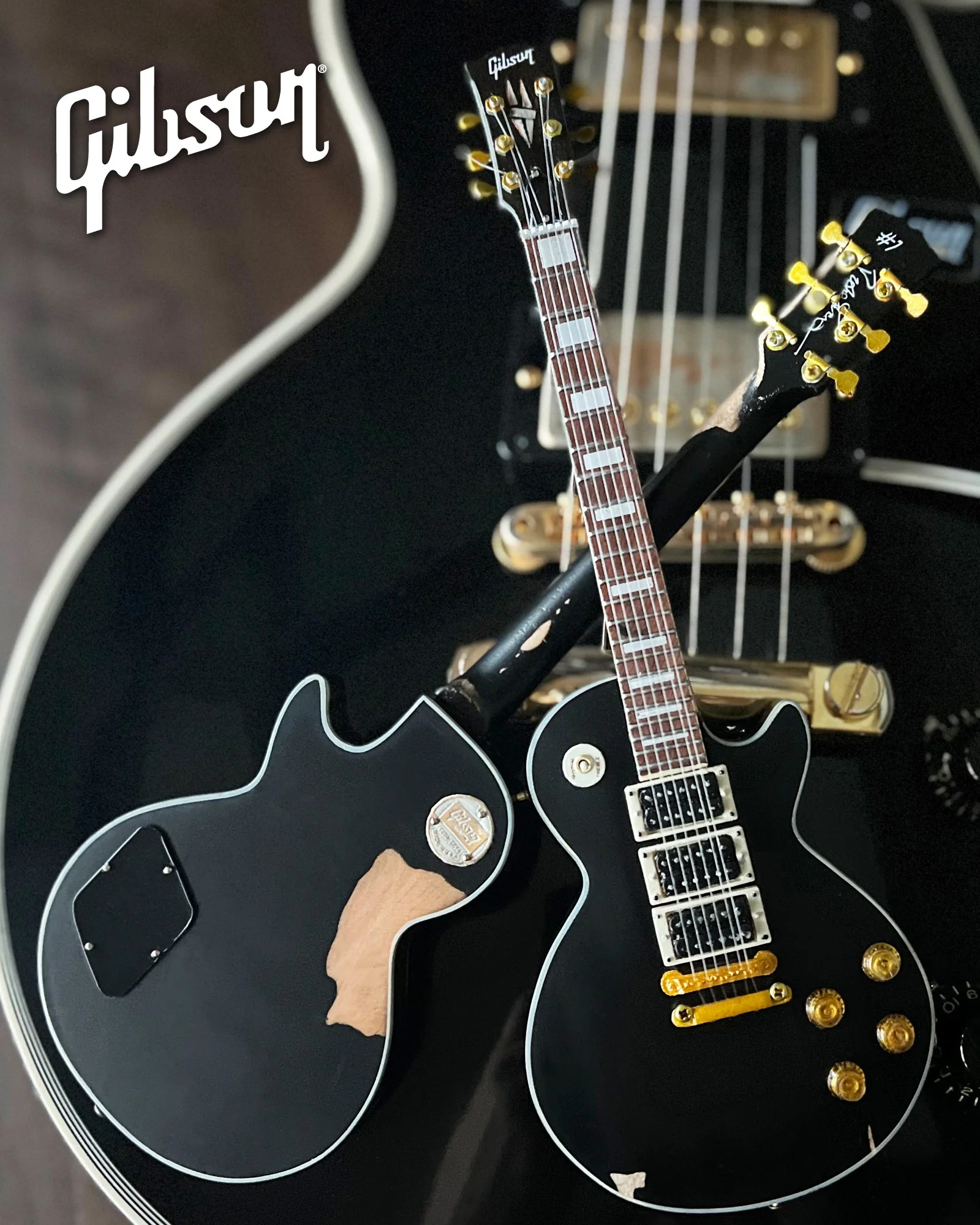 PETER FRAMPTON "PHENIX" GIBSON LES PAUL CUSTOM MINI GUITAR MODEL - Image 2