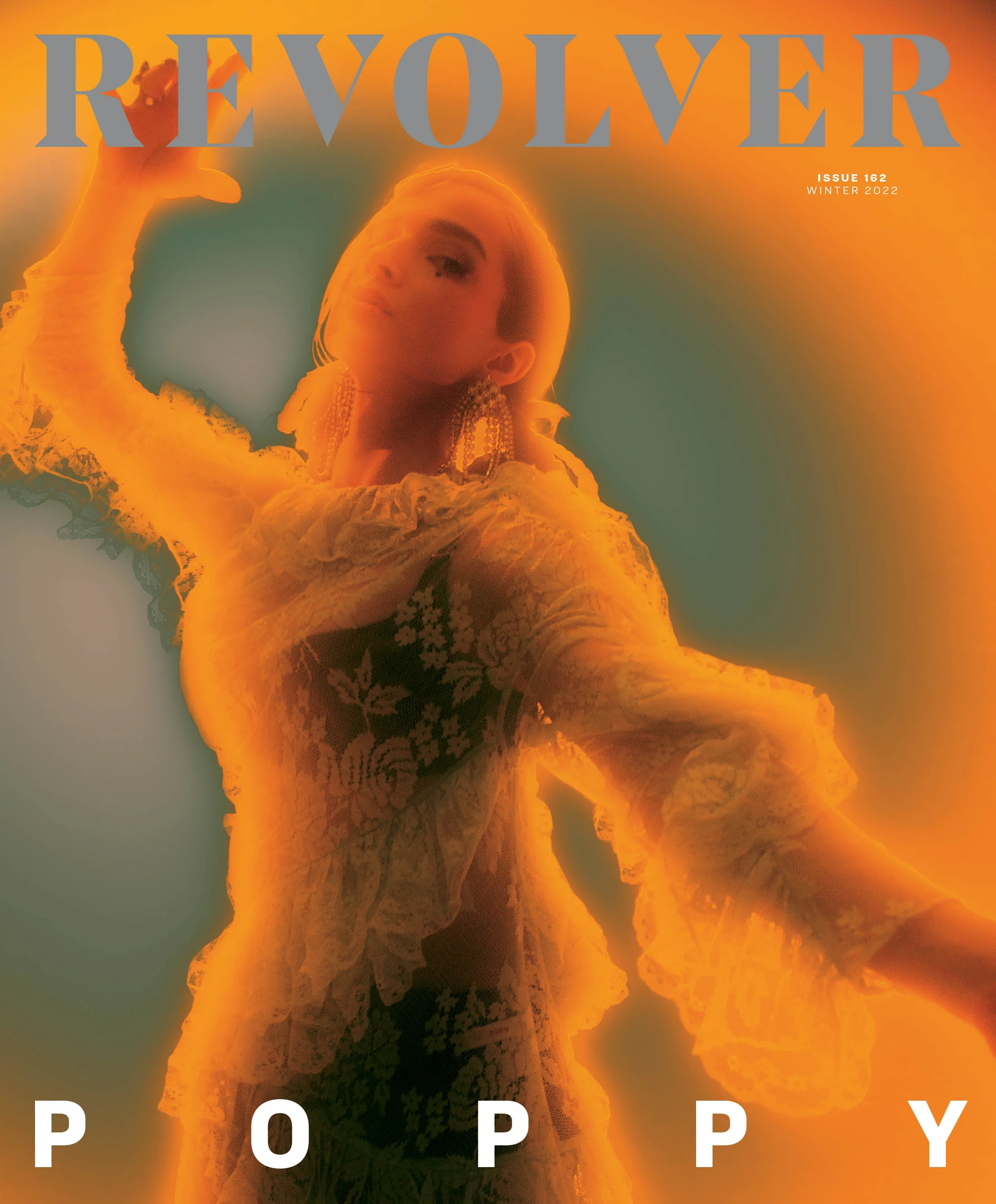 REVOLVER 2022 WINTER ISSUE IN NUMBERED SLIPCASE FEATURING POPPY - Image 2