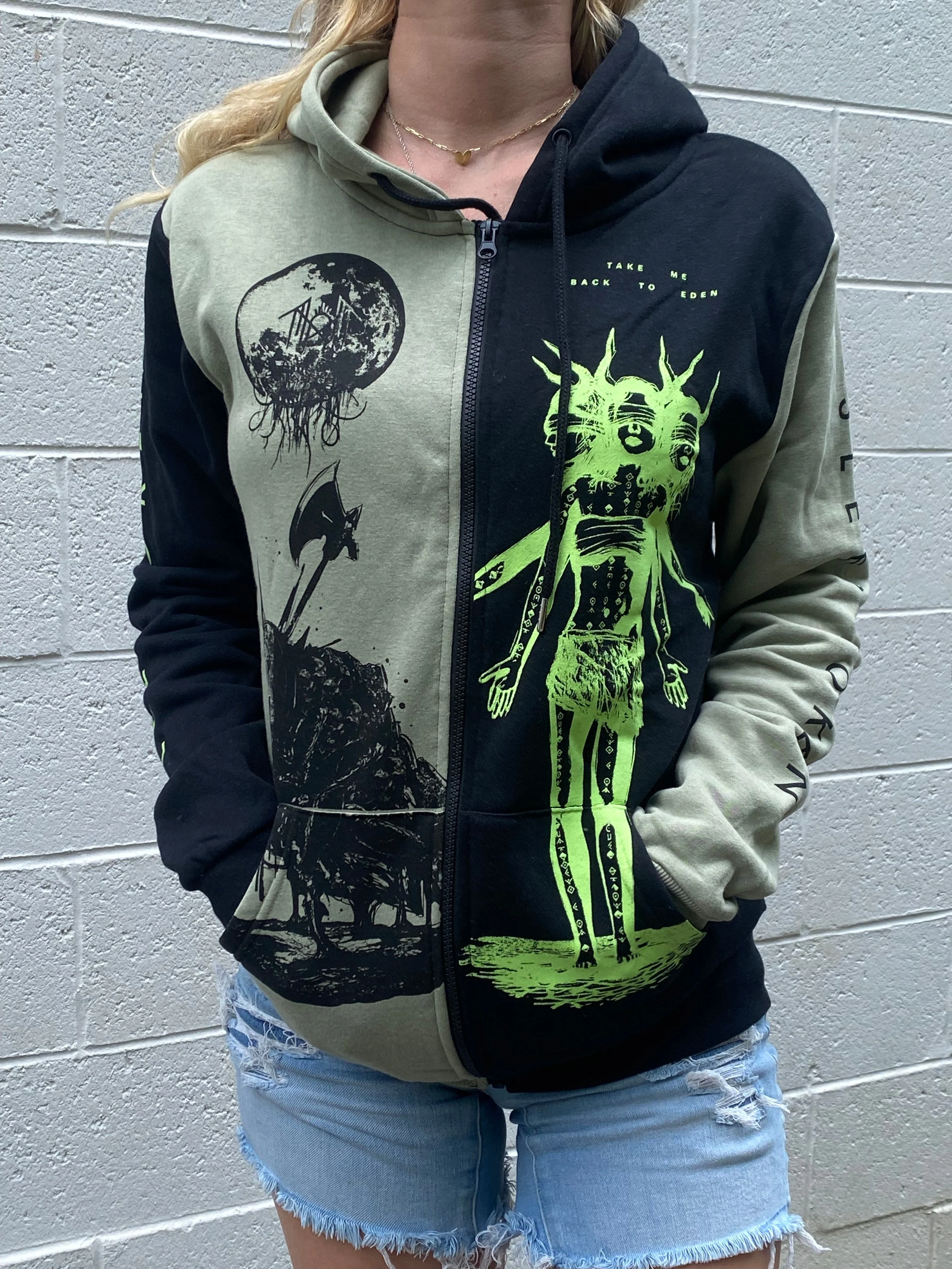 SLEEP TOKEN “TMBTE GLOW IN DARK” LIMITED EDITION EXCLUSIVE HOODIE - Image 2