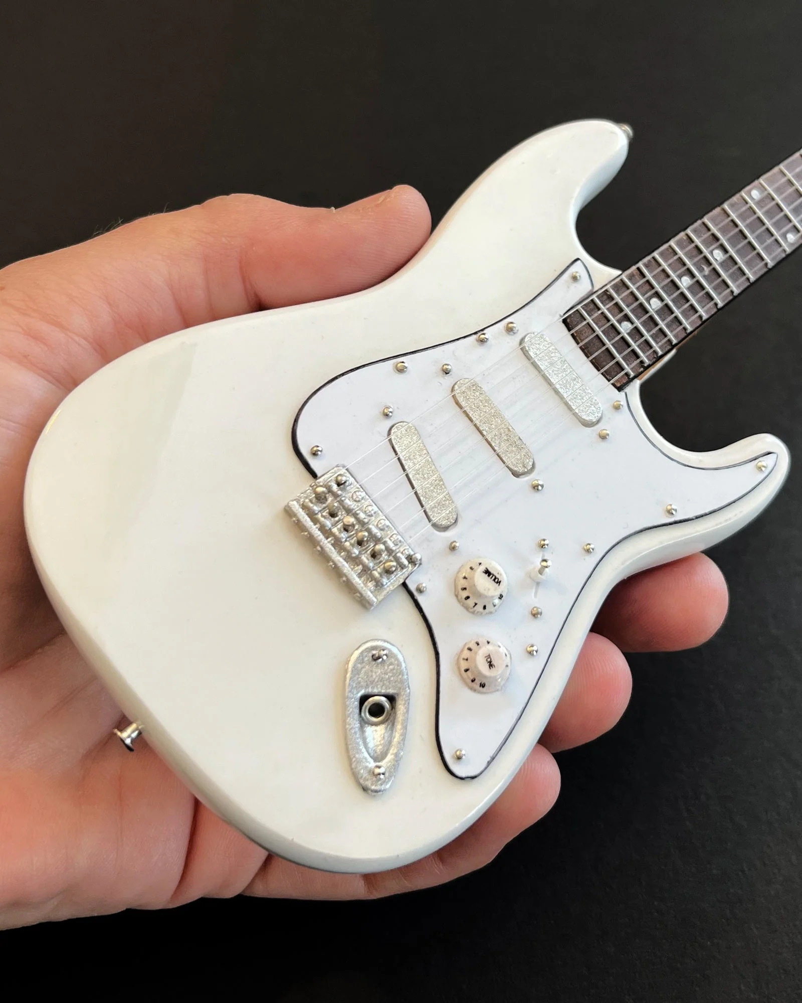 STEVIE RAY VAUGHAN SIGNATURE CHARLEY'S MINIATURE GUITAR REPLICA - Image 2