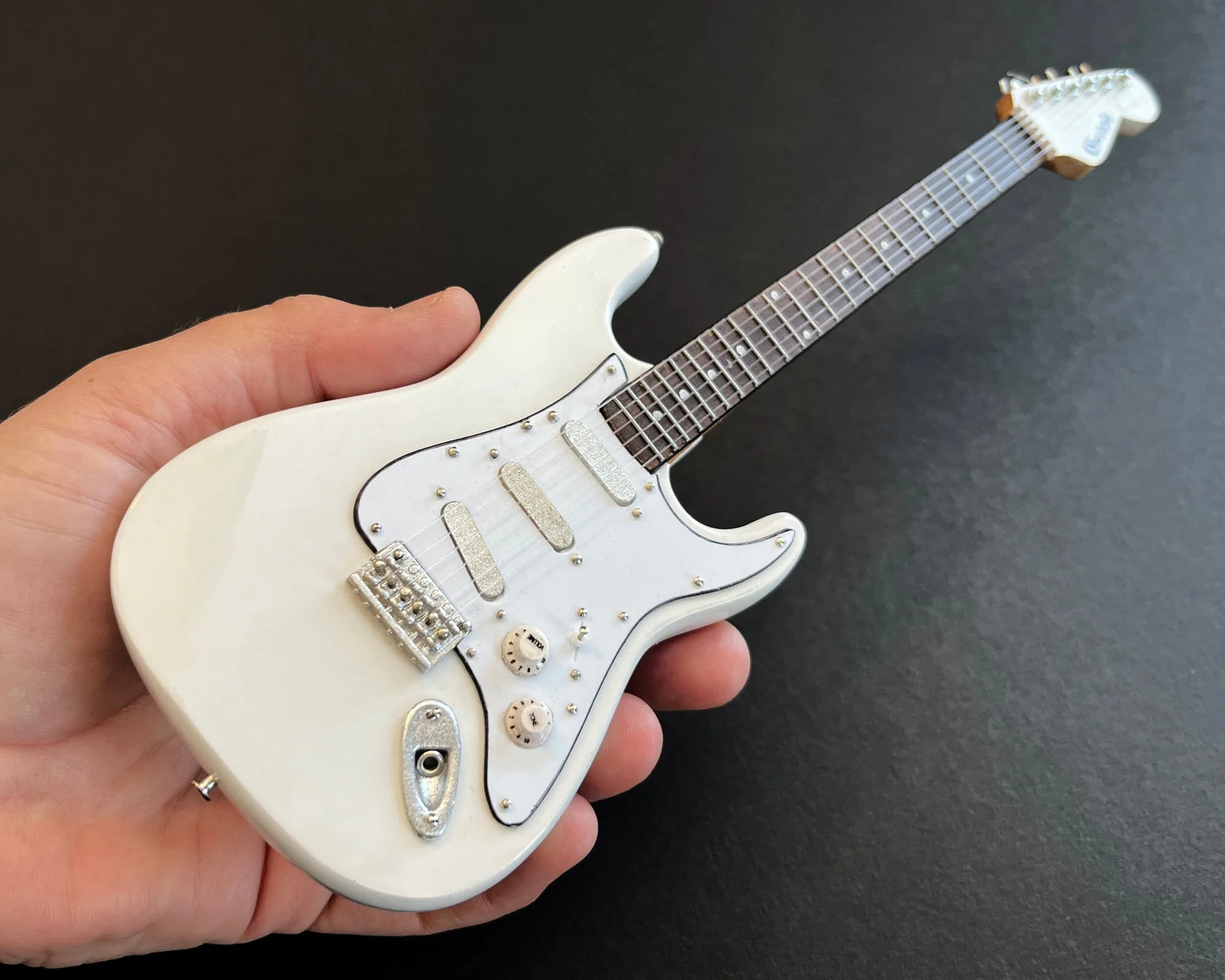 STEVIE RAY VAUGHAN SIGNATURE CHARLEY'S MINIATURE GUITAR REPLICA - Image 3