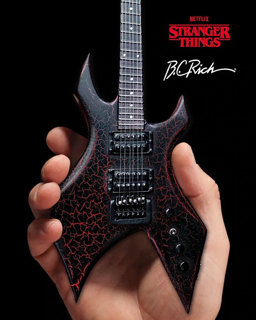 STRANGER THINGS - EDDIE'S GUITAR - B.C. RICH MINI WARLOCK - Image 4