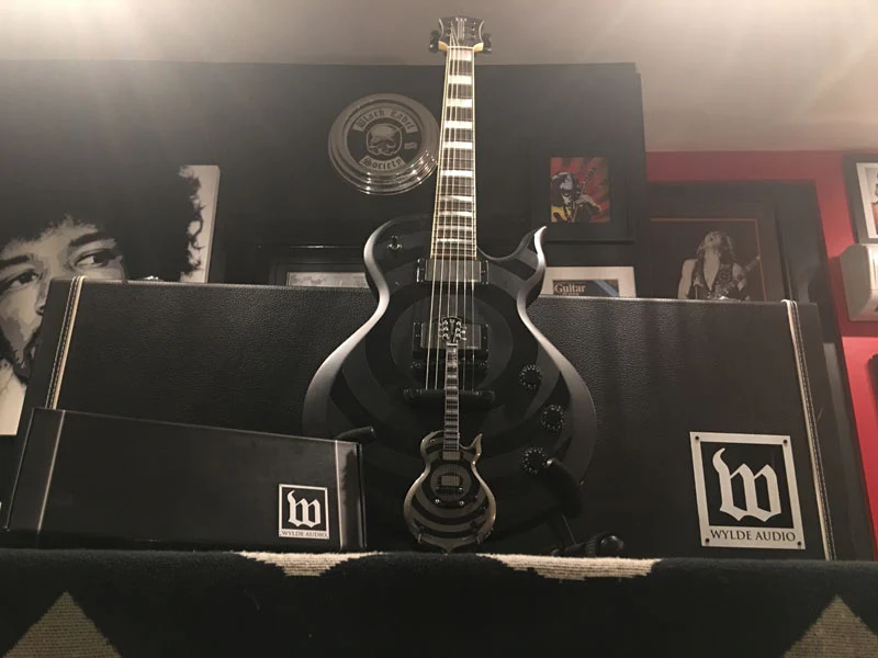 ZAKK WYLDE ODIN BLACKOUT BULLSEYE MINI GUITAR - WYLDE AUDIO REPLICA COLLECTIBLE BY AXE HEAVEN® - Image 5